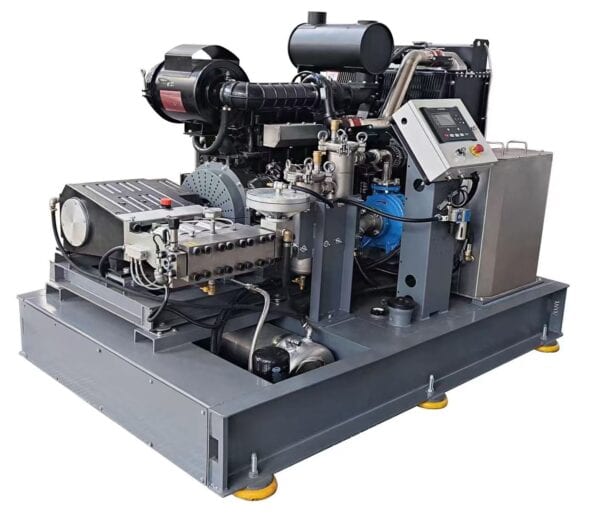Diesel-powered Ultra-high Pressure Cleaner